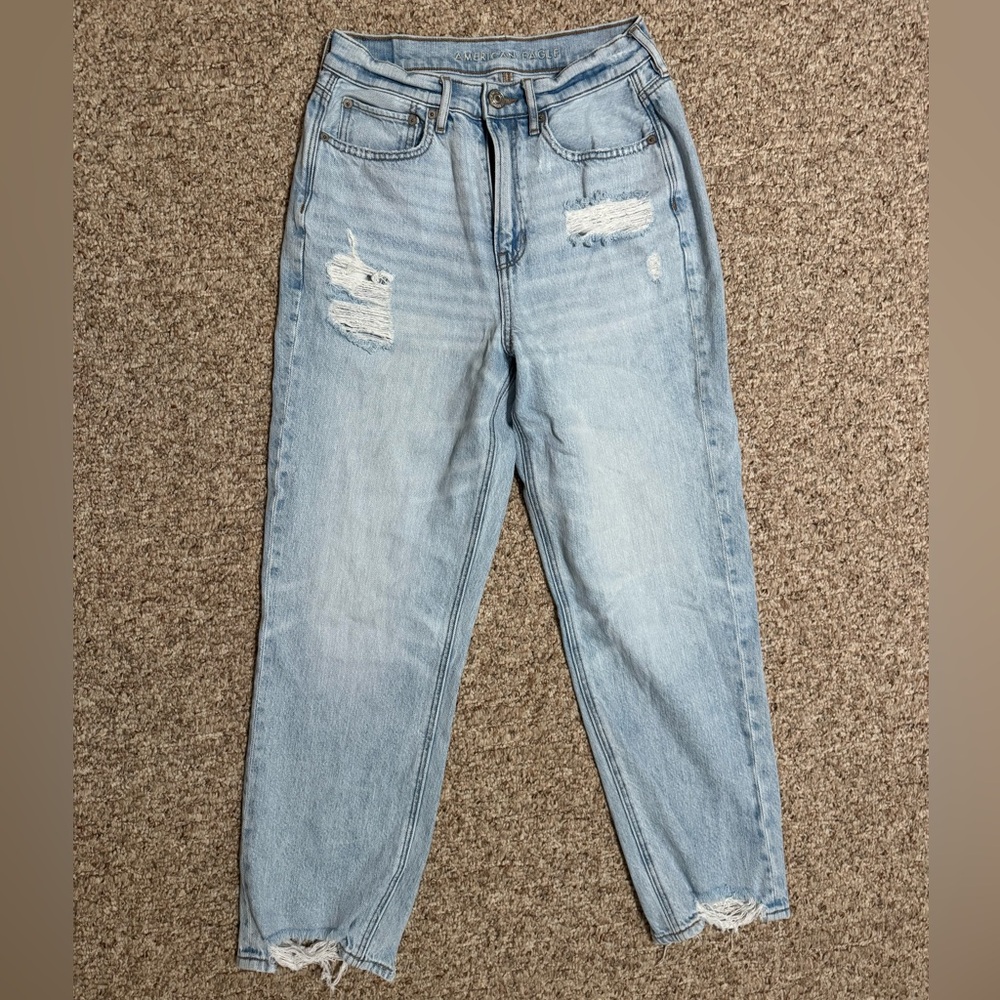 American Eagle Outfitters Light Blue Boyfriend Jeans